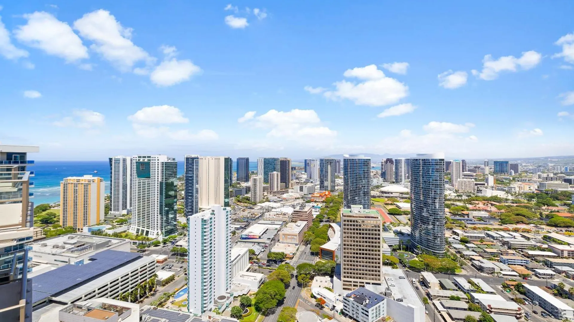 Apartmán New Luxury Penthouse! Sky Ala Moana 2Bedroom Honolulu